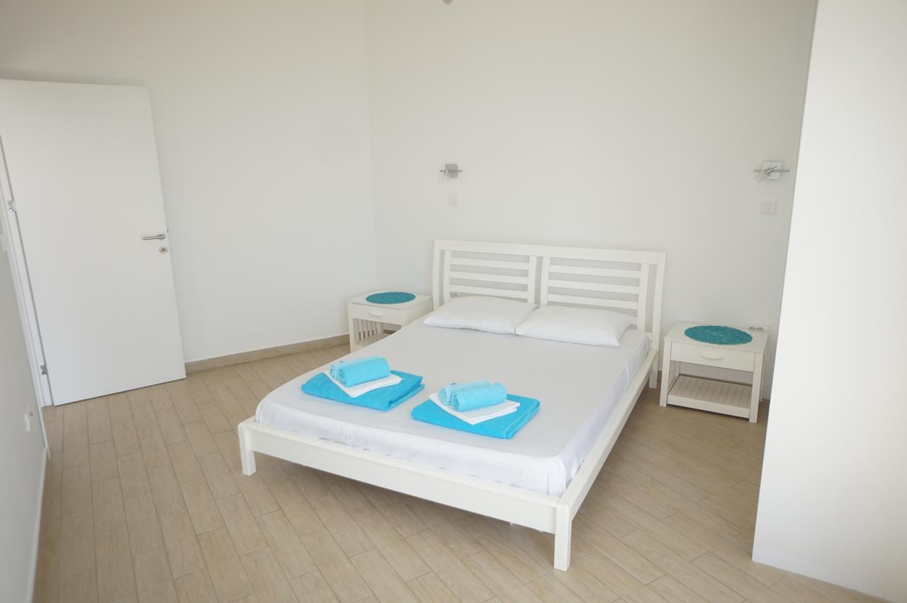 Apartments Minja Nerin Petrovac Bagian luar foto